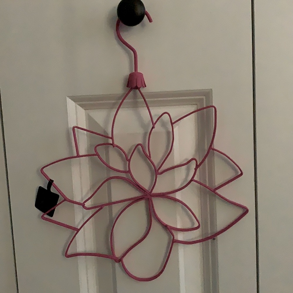 Scarf hanger